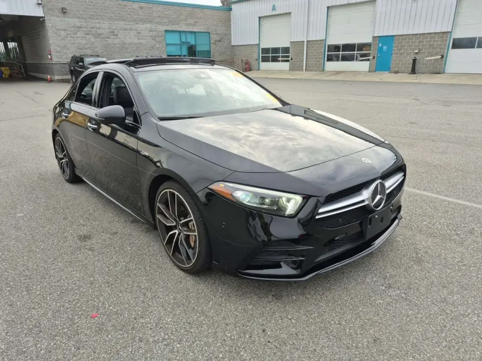 Mercedes-Benz AMG A 35 2022