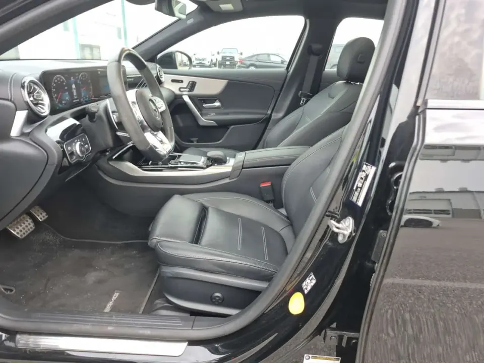 Mercedes-Benz AMG A 35 2022