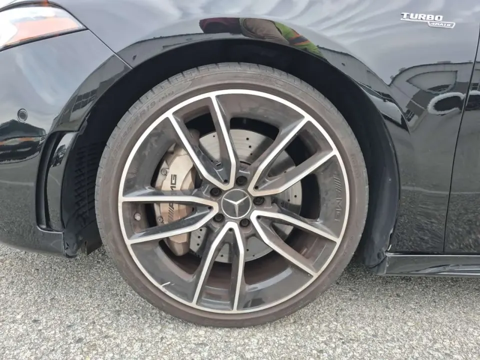 Mercedes-Benz AMG A 35 2022