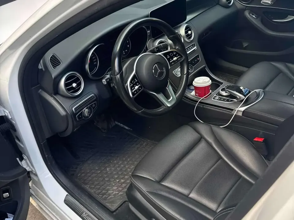 Mercedes-Benz C 300 2021