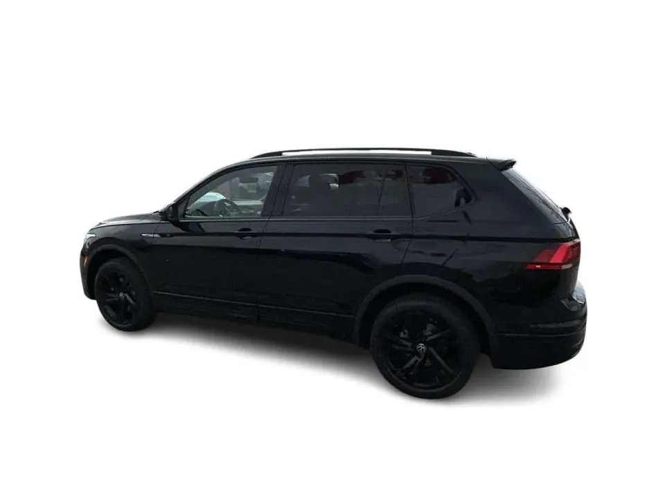 VW Tiguan 2.0 TSI Comfortline R-Line Black 2.0T 8sp at w/Tip 4M 2024