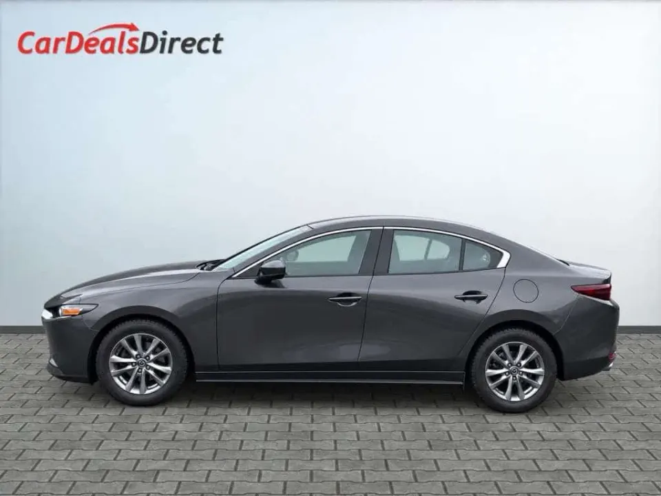 Mazda 3 2.5 AWD GS Skyactiv | Clean Carfax | CarPlay/Android Auto | Back up Cam 2019