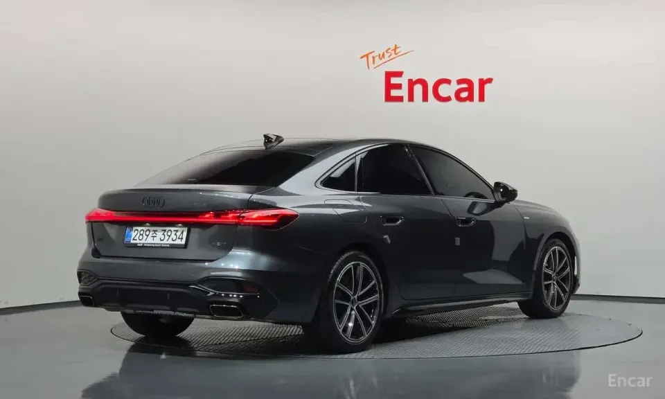 Audi A5 45 TFSI Quattro S Line 2025