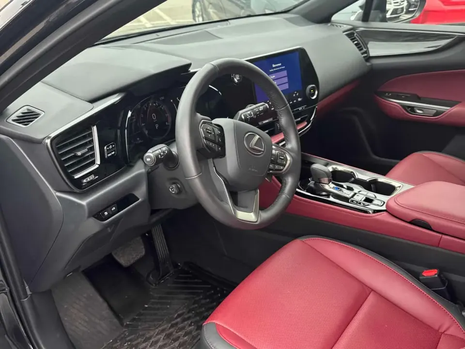 Lexus NX 350 2026