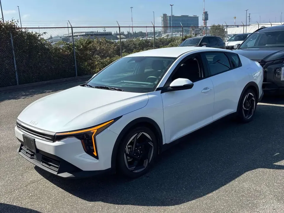 Kia K4 FWD 2025