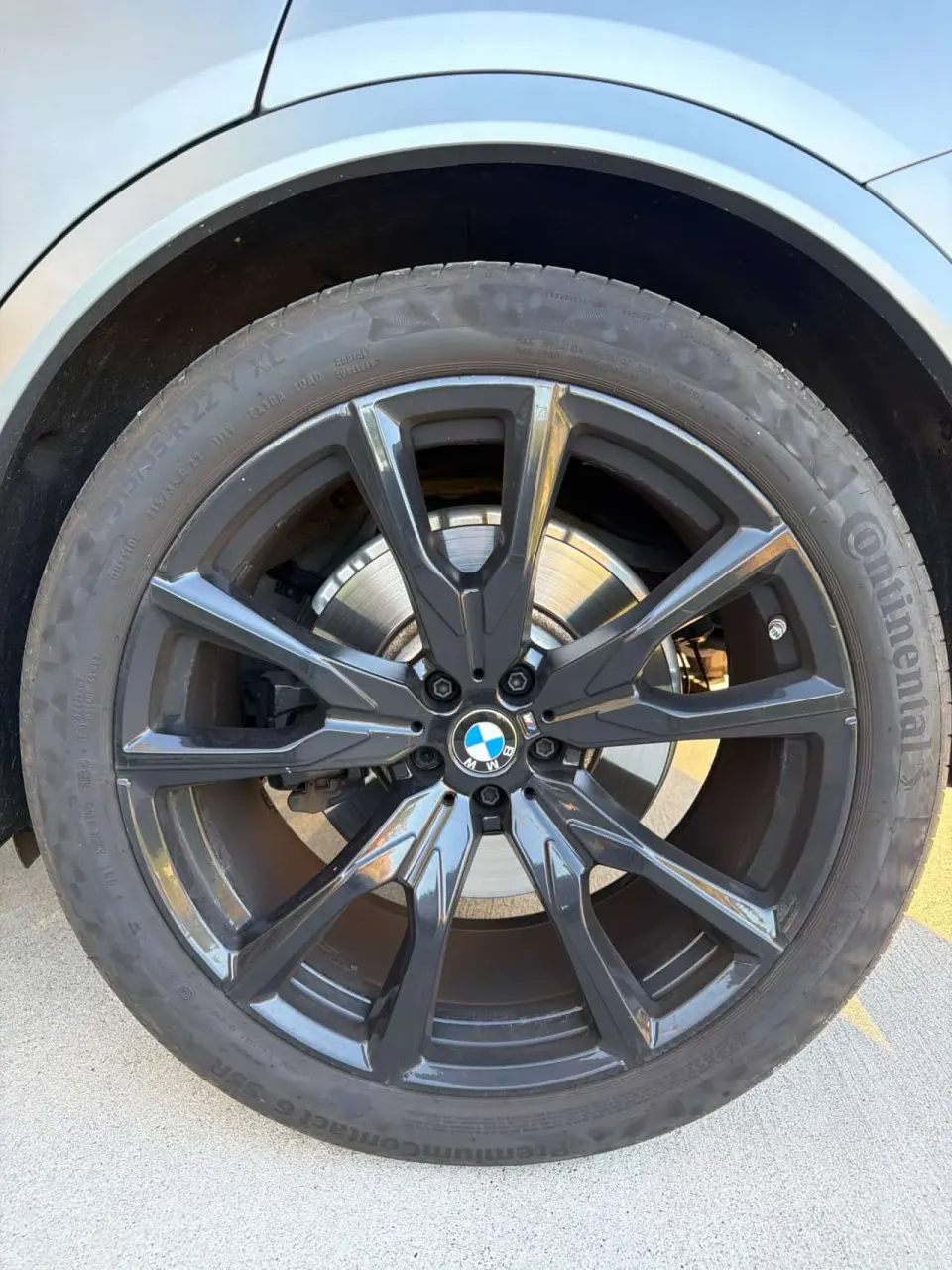 BMW X7 xDrive40i 2024