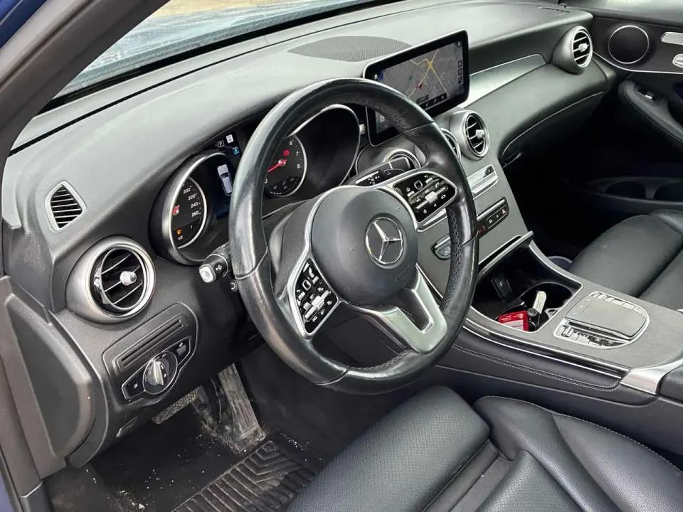 Mercedes-Benz GLC 300 2021