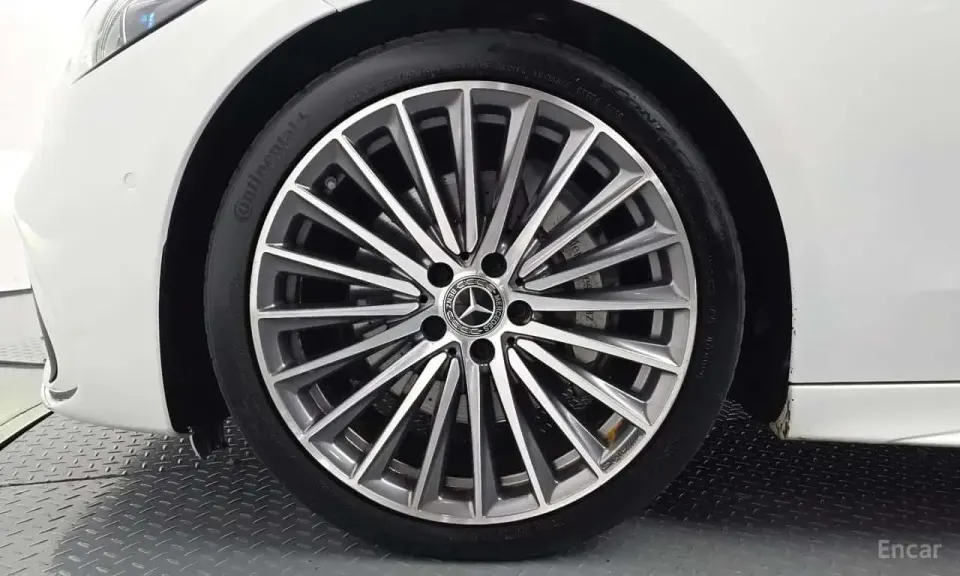 Mercedes-Benz C 300 C300 4MATIC AMG Line 2022