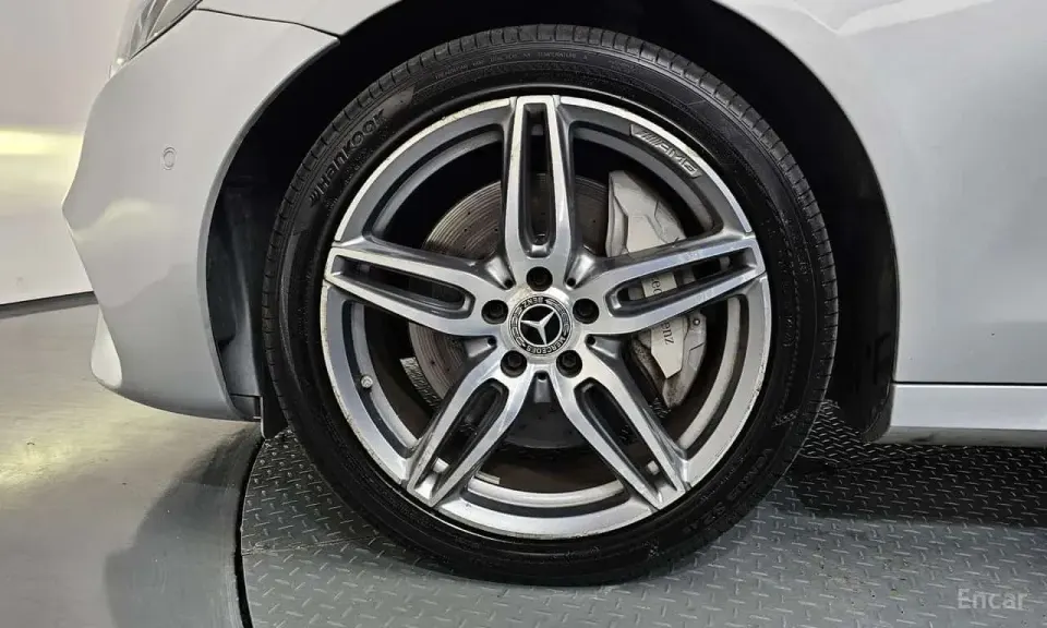 Mercedes-Benz E 350 E350d 2017