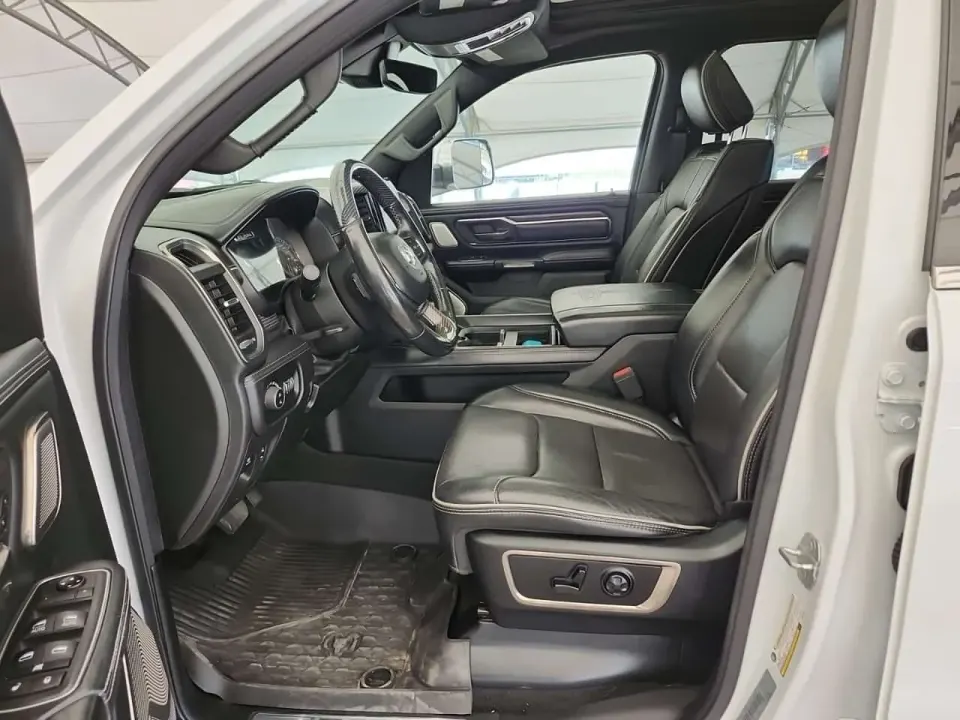 Dodge RAM 1500 LIMITED CREW CAB STD BED 2020