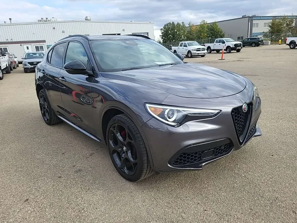 Alfa Romeo Stelvio VELOCE 2022