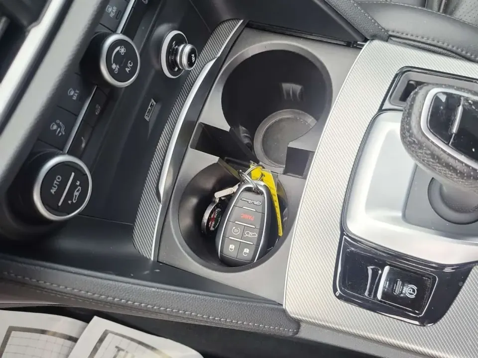 Alfa Romeo Stelvio VELOCE 2022