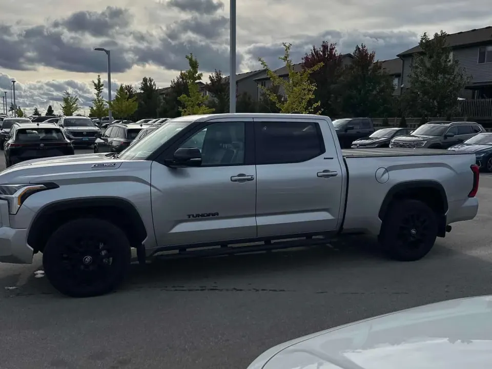 Toyota Tundra Limited Hybrid 2025