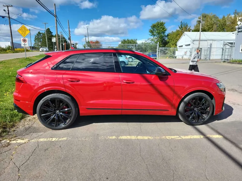 Audi SQ8 4.0 TFSI quattro 2025