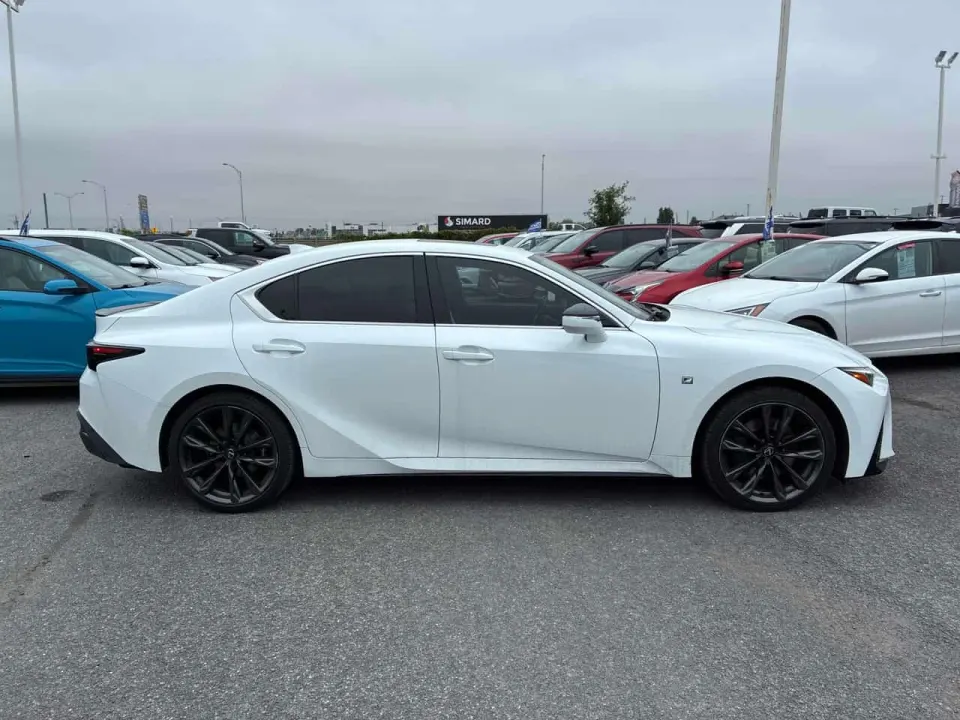 Lexus IS 350 2023