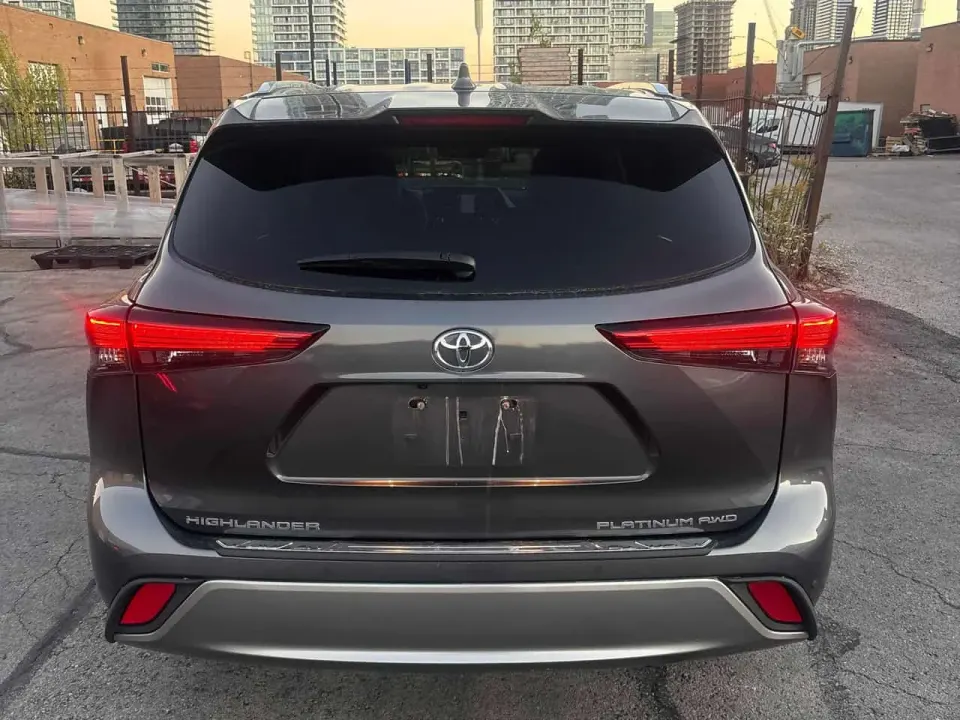 Toyota Highlander Limited 2022