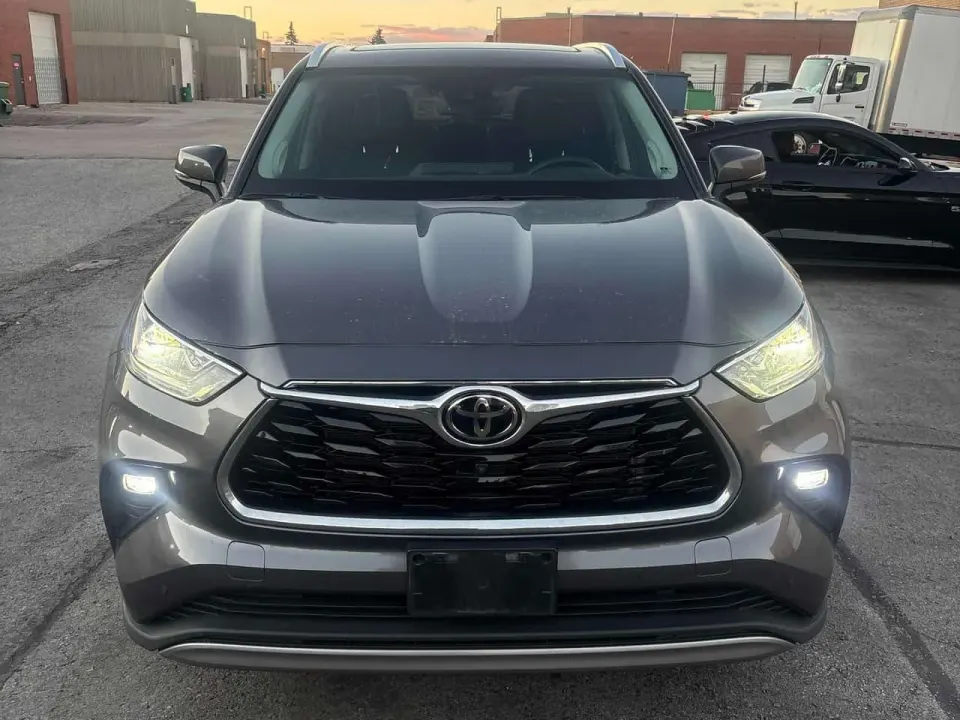 Toyota Highlander Limited 2022