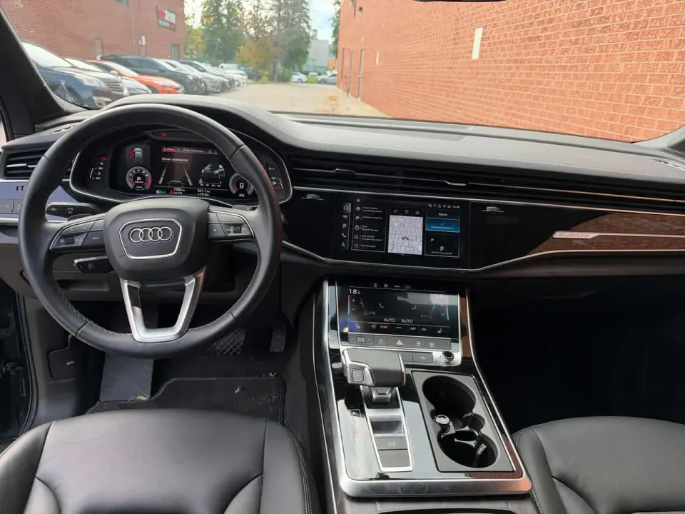 Audi Q7 55 TFSI quattro 2025