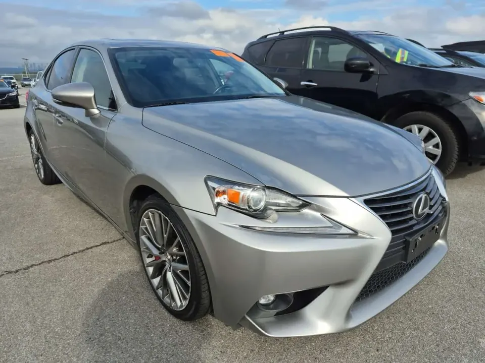 Lexus IS 300 4DR SDN AWD 2016