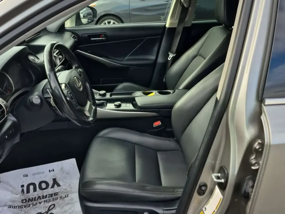 Lexus IS 300 4DR SDN AWD 2016