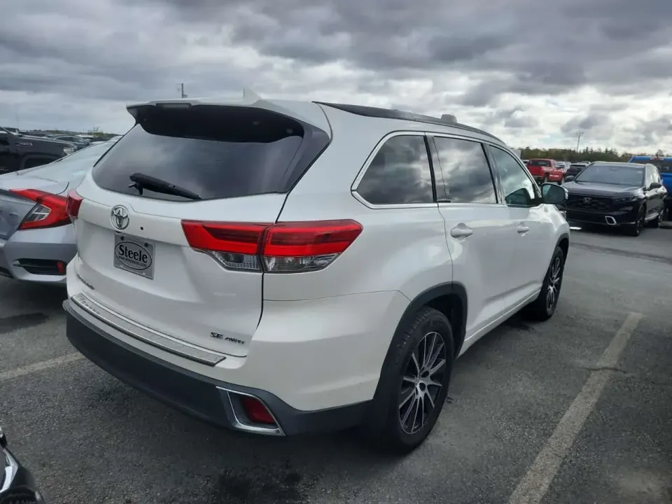 Toyota Highlander Awd 4dr Xle 2017