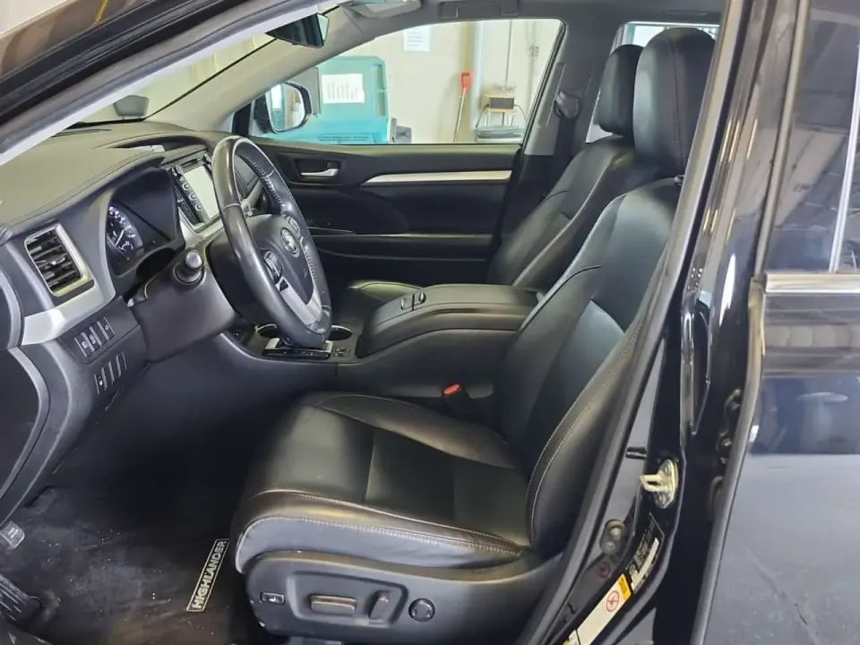 Toyota Highlander XLE 2019