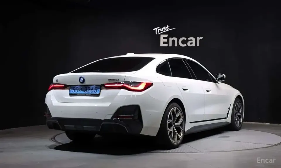 BMW i4 eDrive40 M Sports 2022