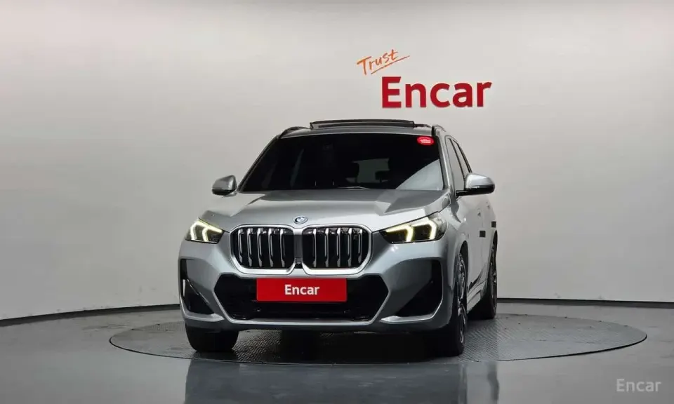 BMW iX1 xDrive 30 M Sport 2023