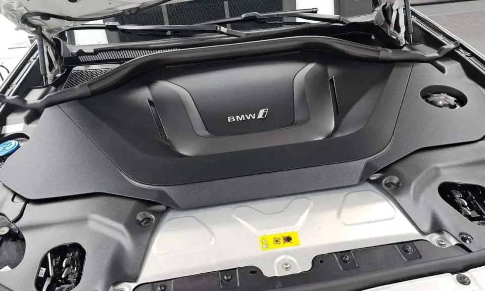 BMW iX3 M Sports 2022