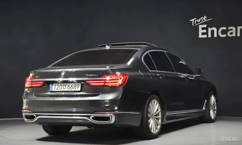 BMW 740Li xDrive 2016