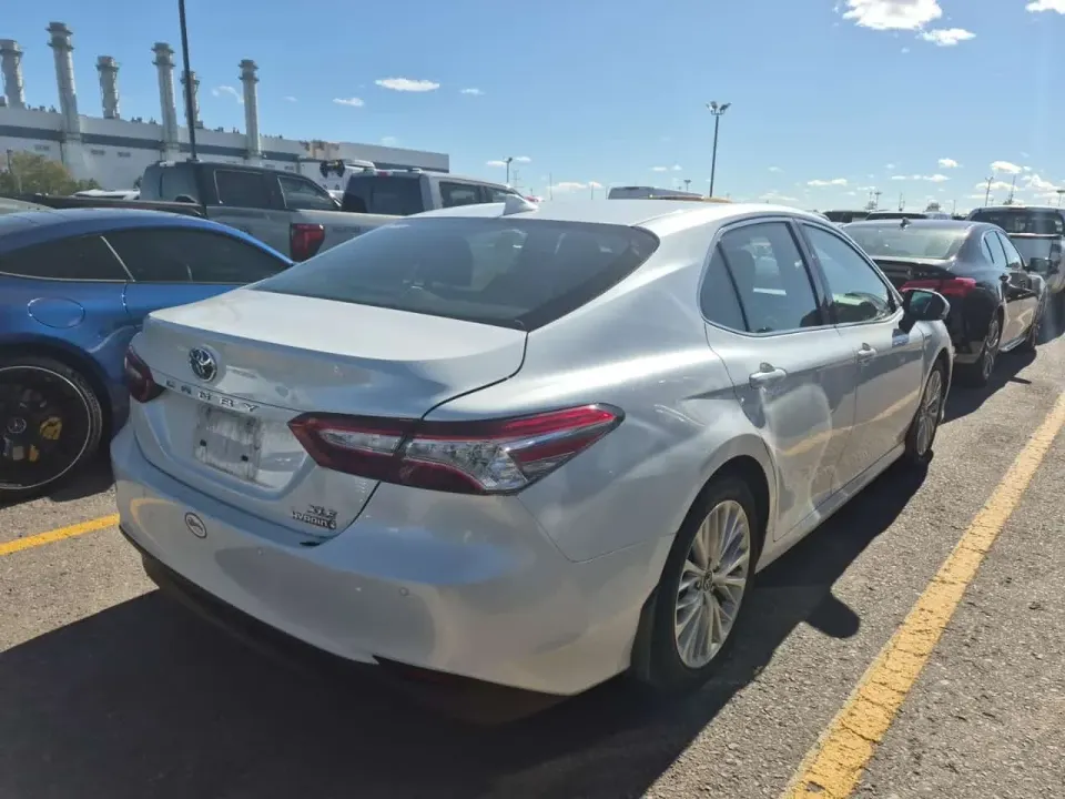 Toyota Camry Auto Xle 2018