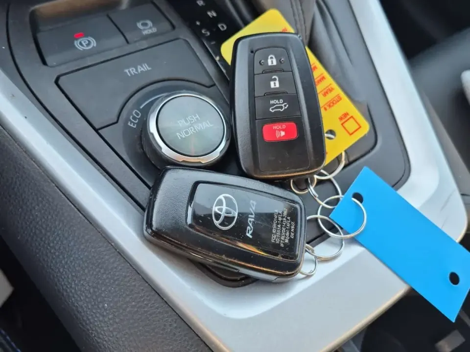 Toyota Rav4 Awd Hybrid Xse 2024
