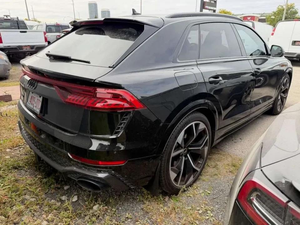 Audi RSQ8 4.0 TFSI quattro 2022