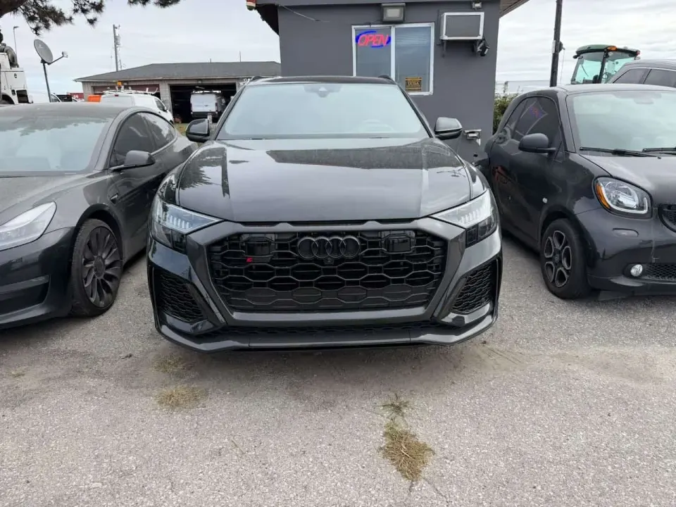 Audi RSQ8 4.0 TFSI quattro 2022
