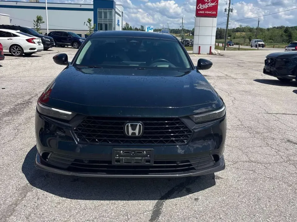Honda Accord Touring 2025