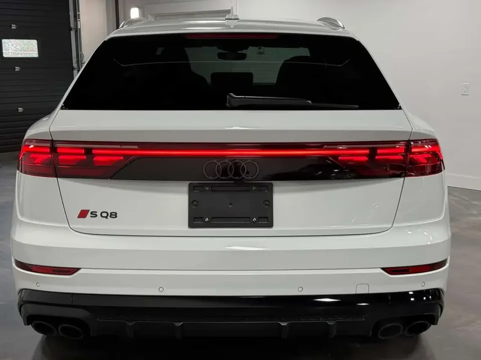 Audi SQ8 4.0 TFSI quattro 2025