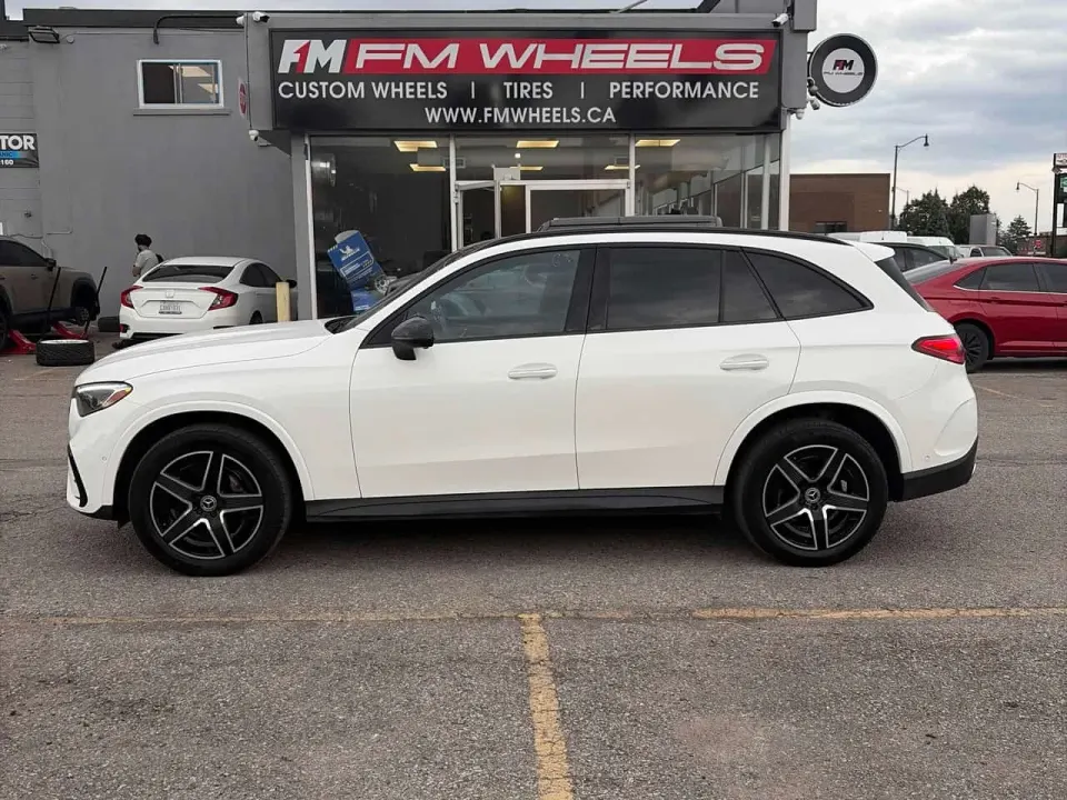 Mercedes-Benz GLC 300 2023