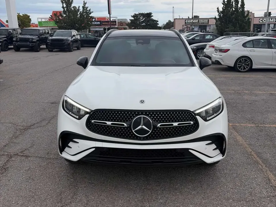 Mercedes-Benz GLC 300 2023