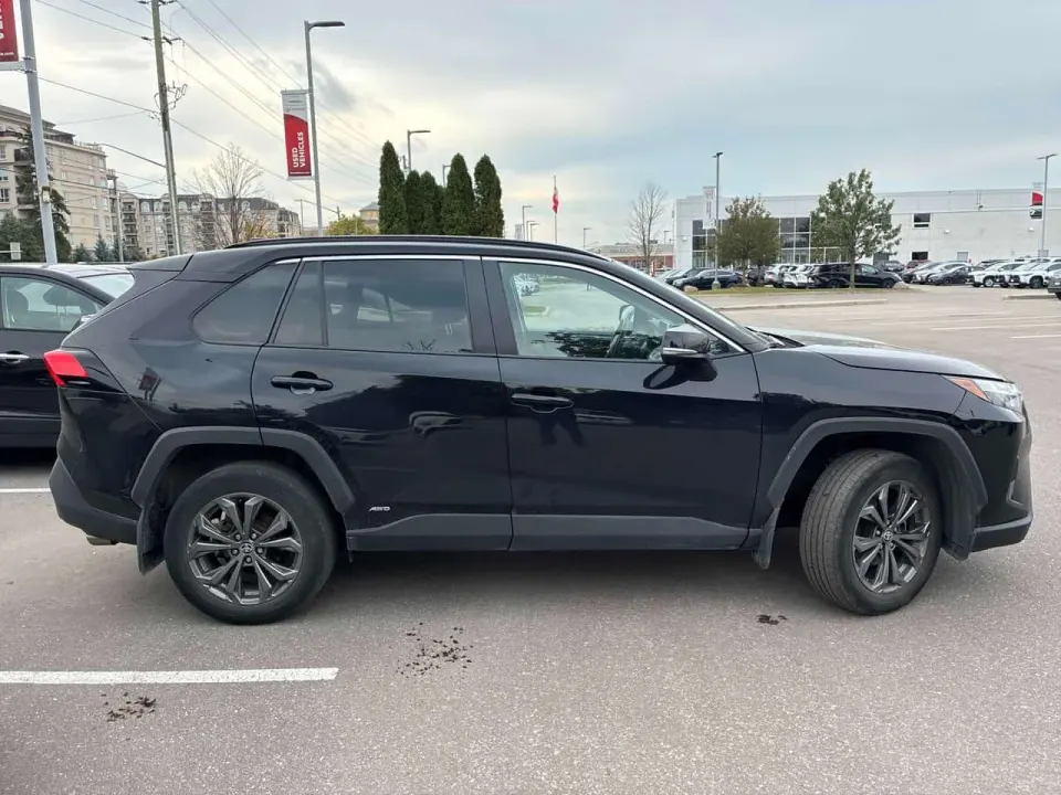 Toyota Rav4 Hybrid XLE 2024