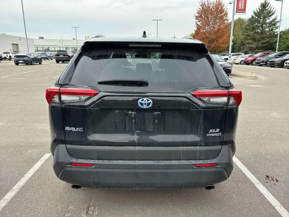 Toyota Rav4 Hybrid XLE 2024