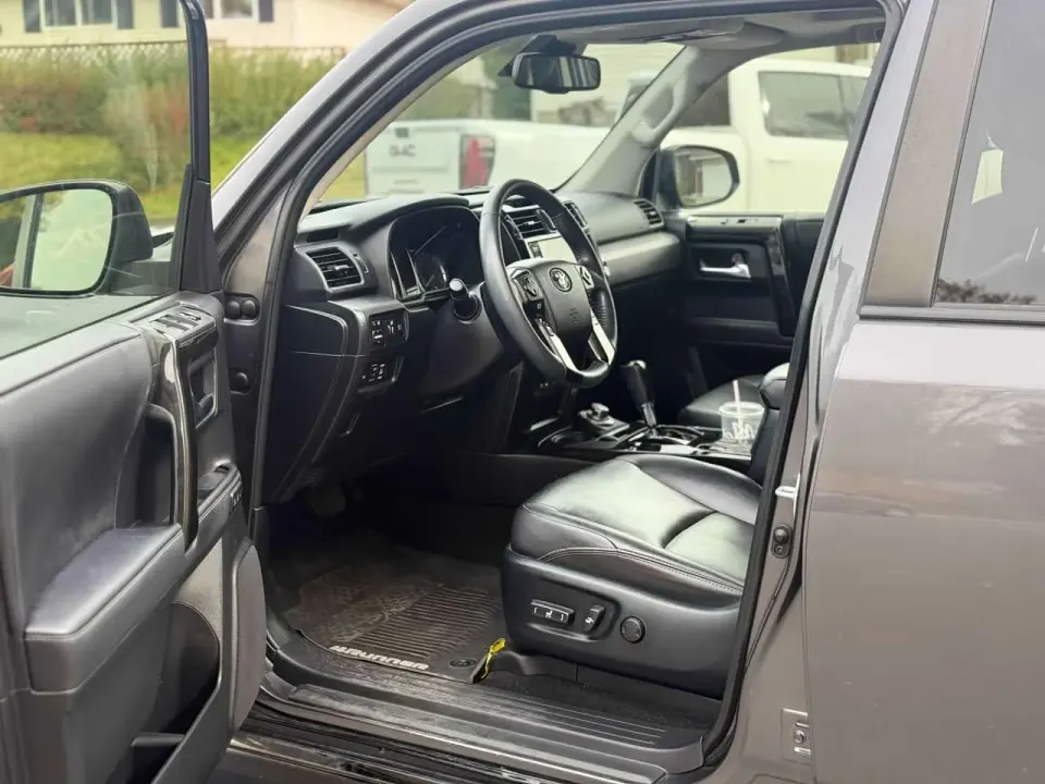 Toyota 4runner 4WD 2020