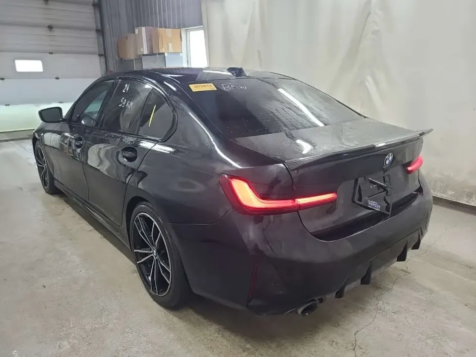 BMW 330I XDRIVE 2024