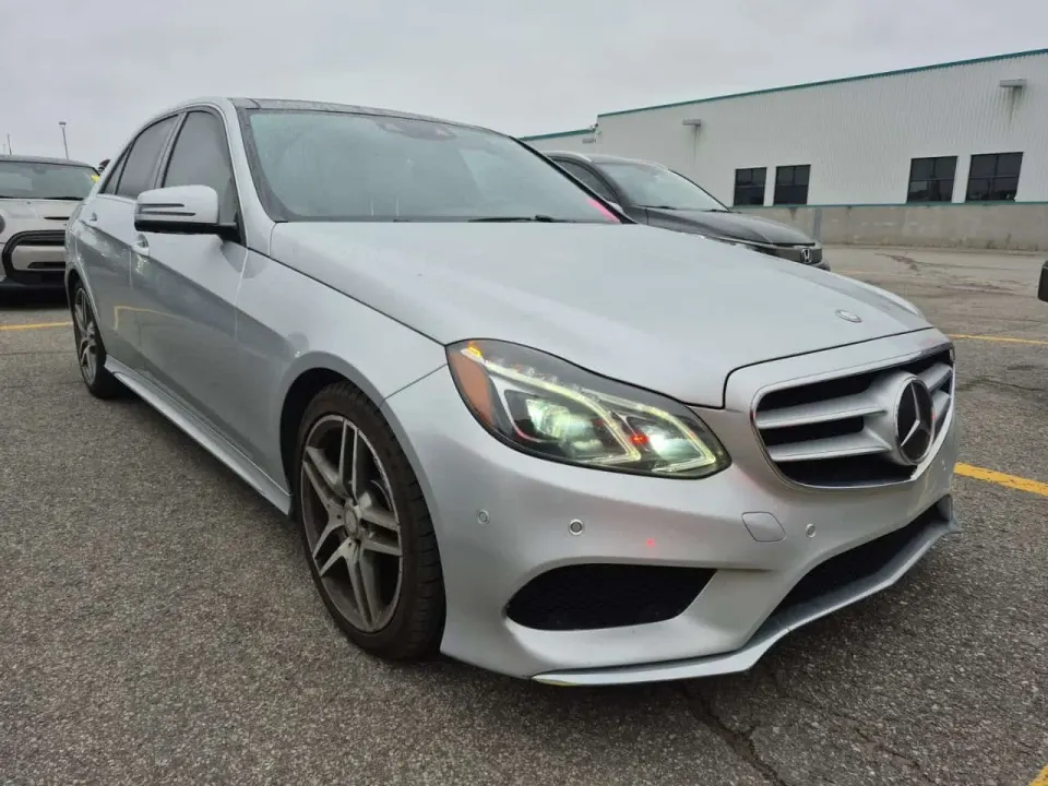 Mercedes-Benz E 250 BLUETEC 4MATIC SEDAN 4D 2016
