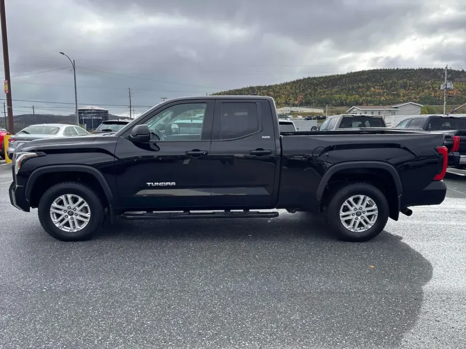 Toyota Tundra SR 2023
