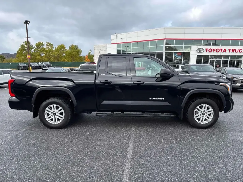 Toyota Tundra SR 2023