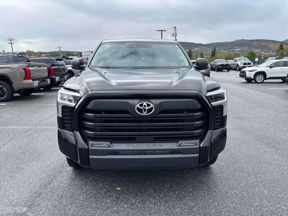 Toyota Tundra SR 2023