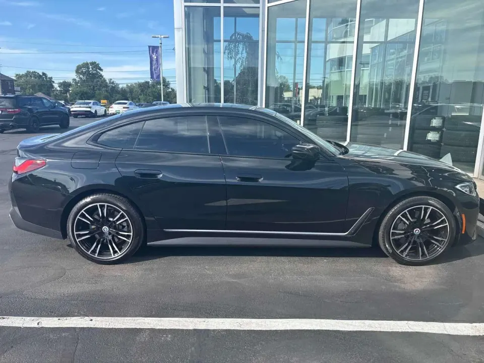 BMW i4 eDrive35 2023