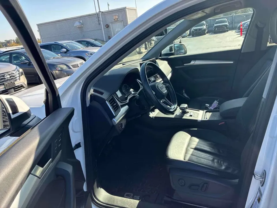 Audi Q5 Komfort 2021