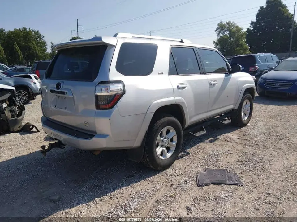 Toyota 4runner SR5 2014