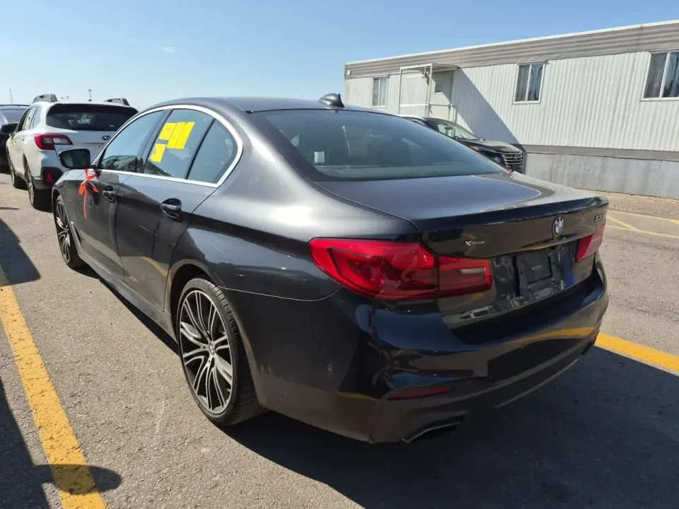 BMW Sedan 530i Xdrive 2019
